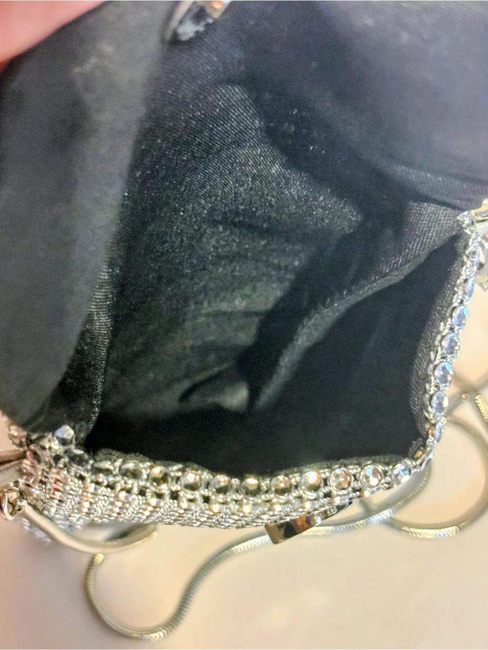 Juicy Couture Lip Set w/Silver Crystal Mesh Elegant Crossbody Bag - nwot
